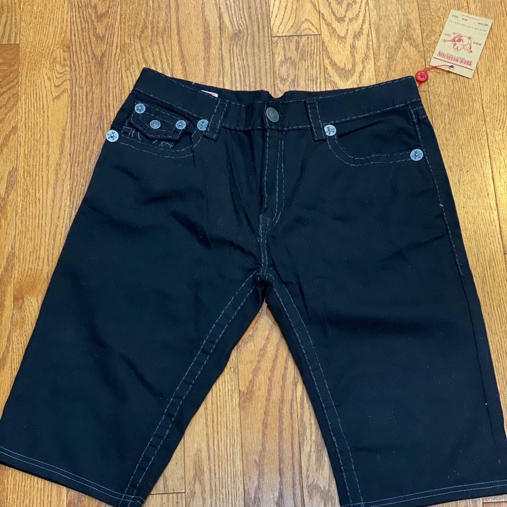 True Religion Ricky Super T shorts